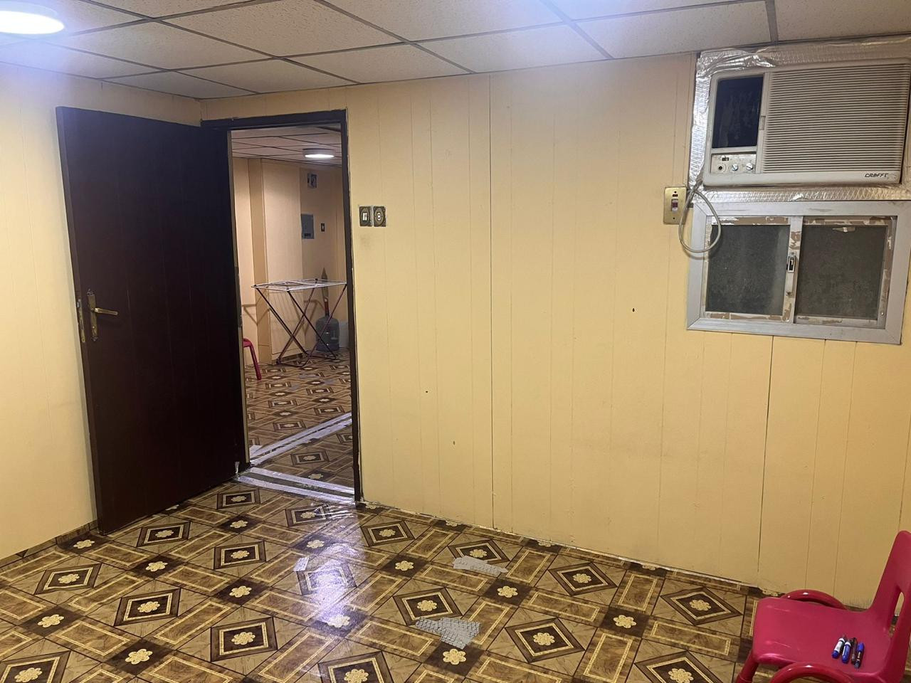 In 2BHK flat one Single room is for rent