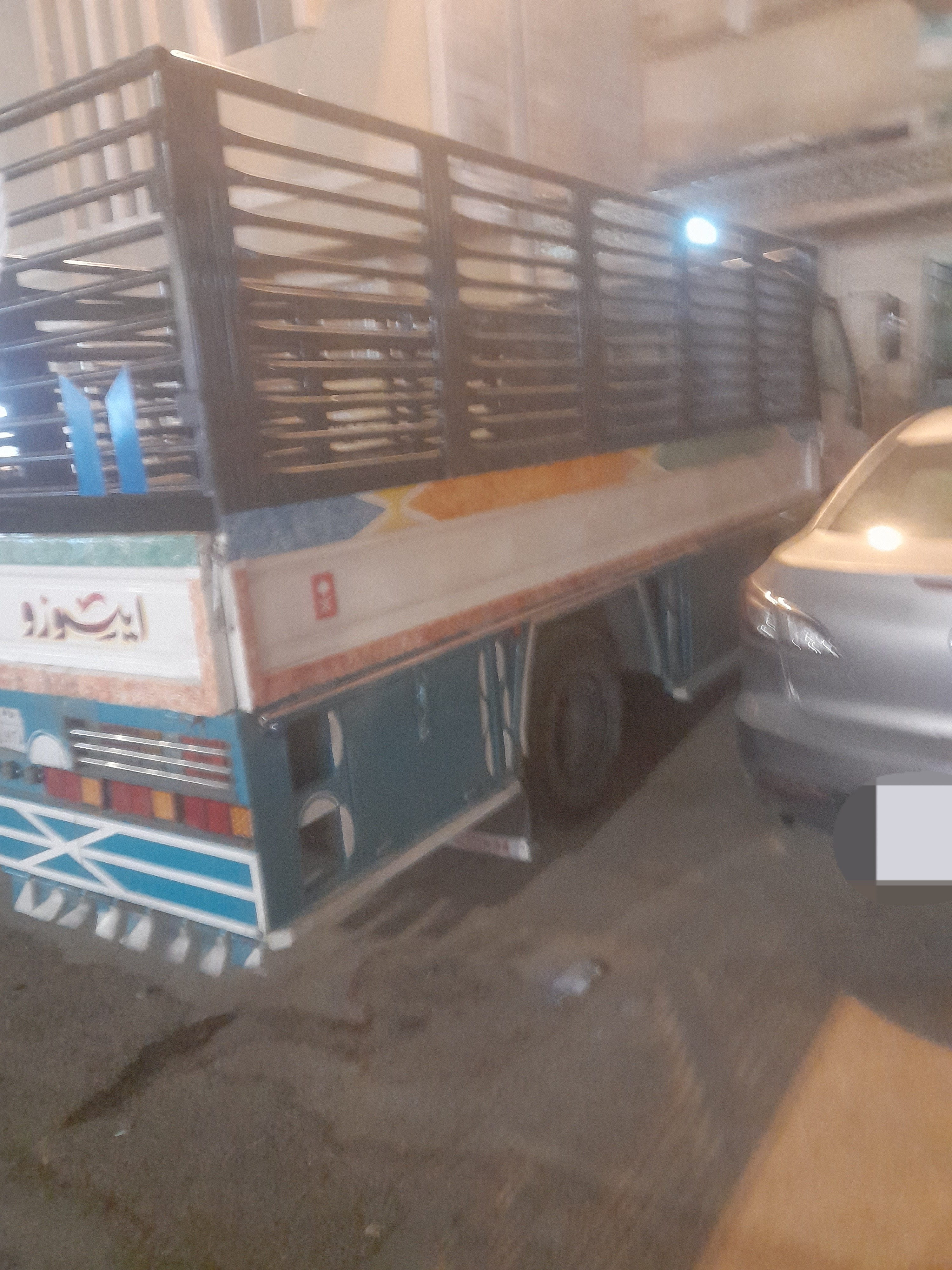 دينا التخلص من الاثاث القديم بالرياض  0558536273 رمي اثاث تالف