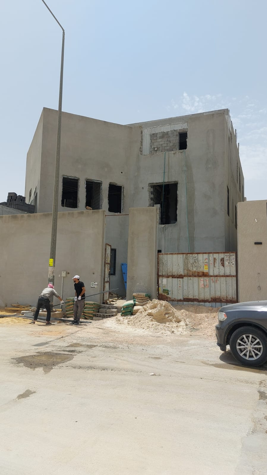 تصميم و تنفيذ واجهة فيلا فخمة في الرياض