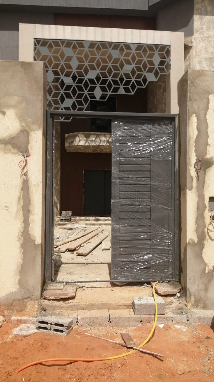 ترميم واجهة فيلا فخمة شامل التصميم المجاني في الرياض