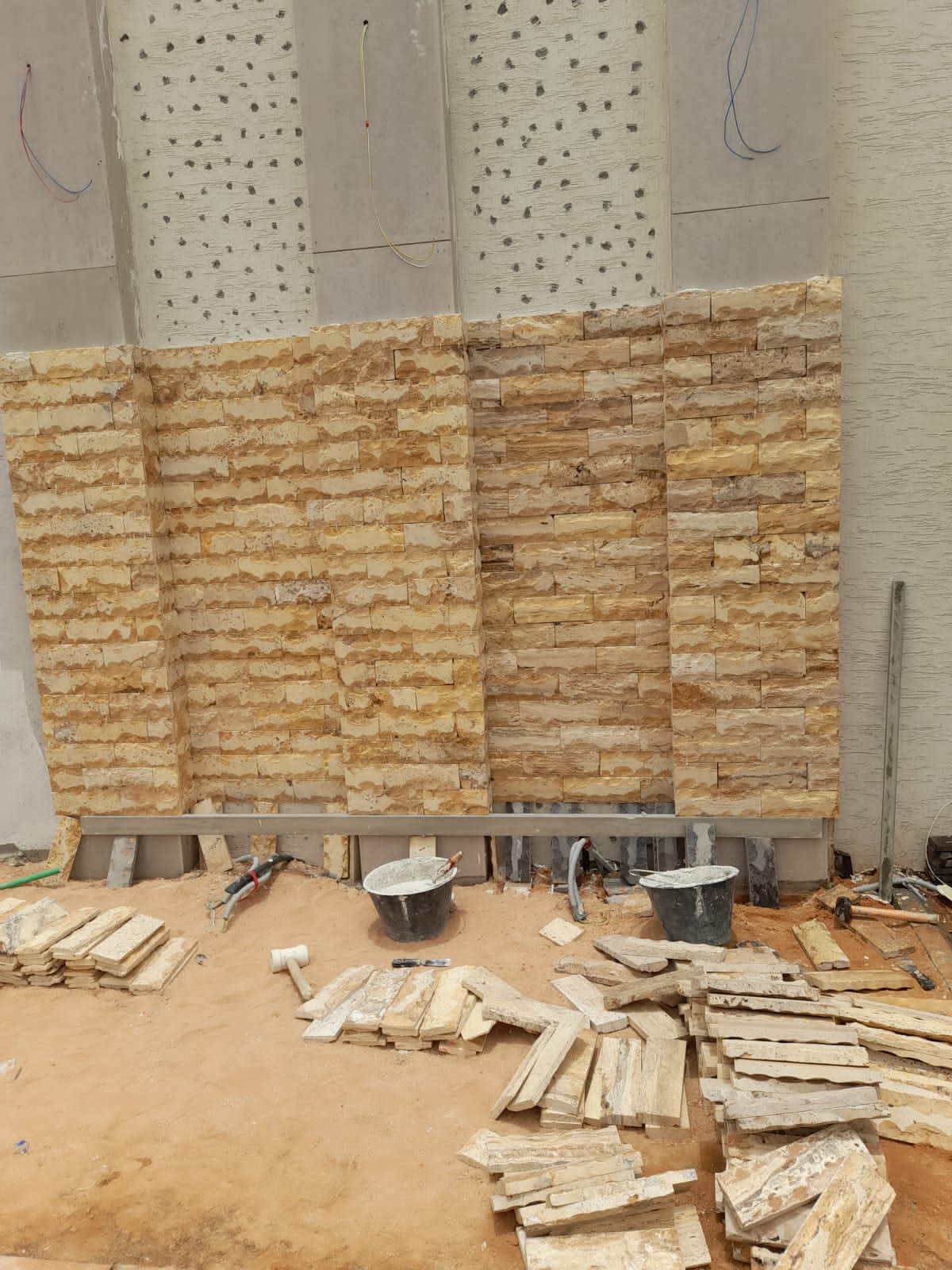 تشطيب لاندسكيب شاليهات فخمة في الرياض شامل التصميم المجاني