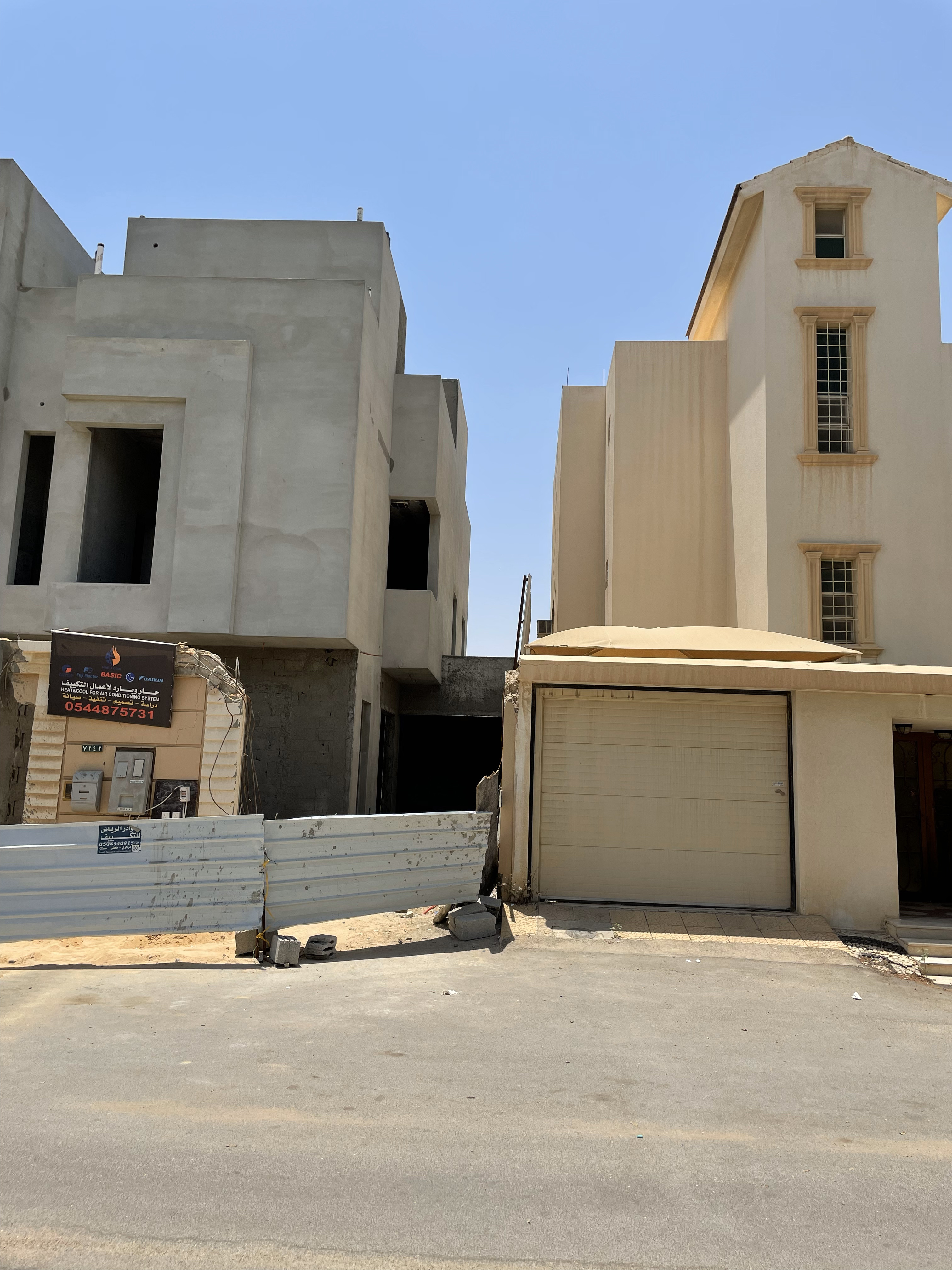 تشطيب واجهة تاون هاوس على الطراز النيوكلاسيك شامل التصميم المجاني  في الرياض