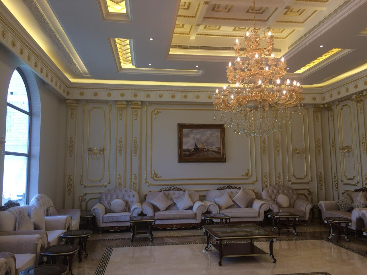 تشطيب مجلس رجال عالمفتاح شامل التصميم المجاني في الرياض