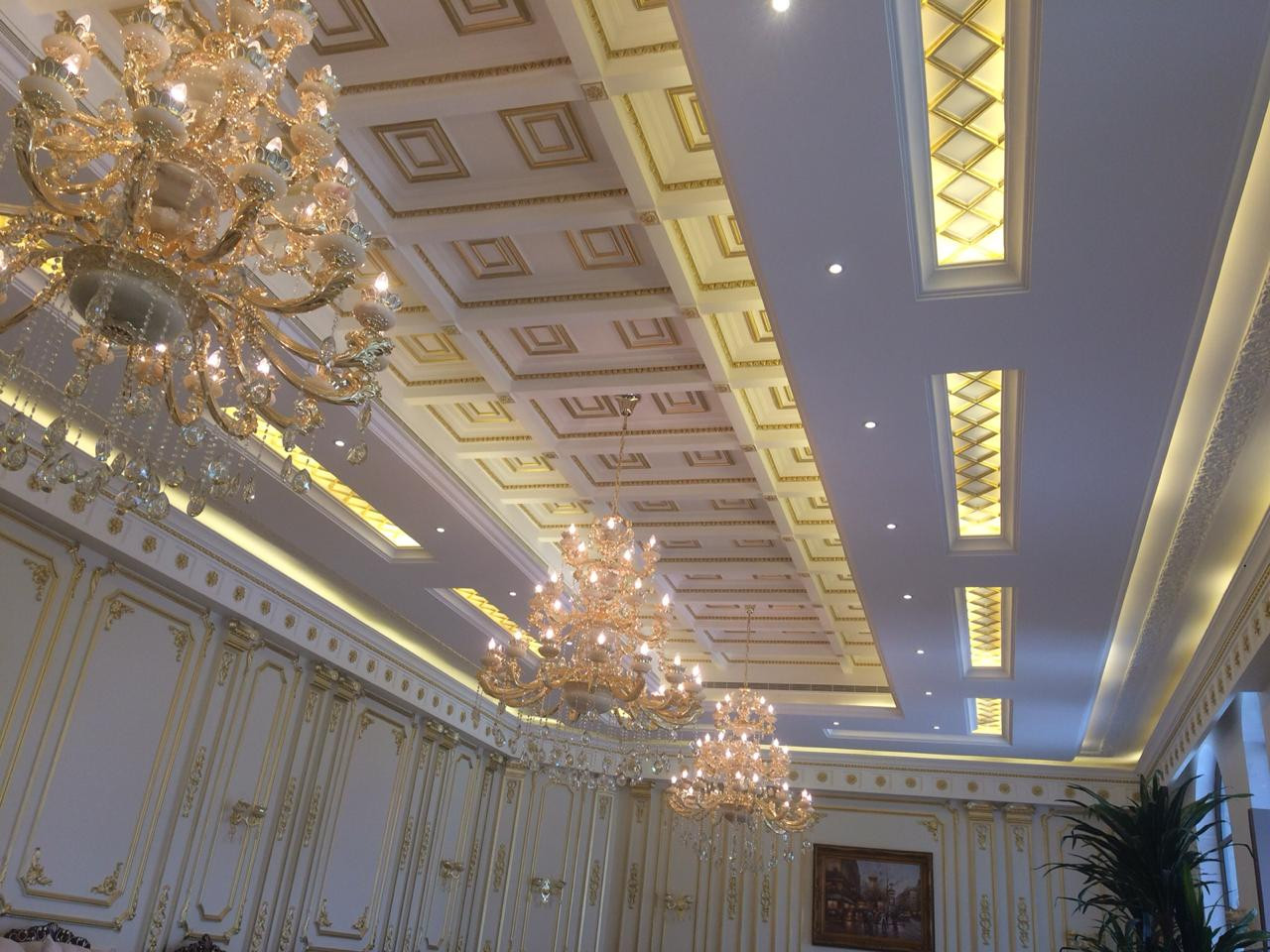 تشطيب مجلس رجال عالمفتاح شامل التصميم المجاني في الرياض