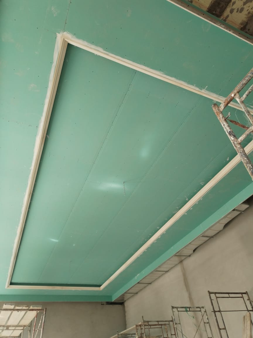 تشطيب اسقف و جدران جبس عادي و فرنسي و جبس بورد اخضر و احمر شامل التصميم المجاني