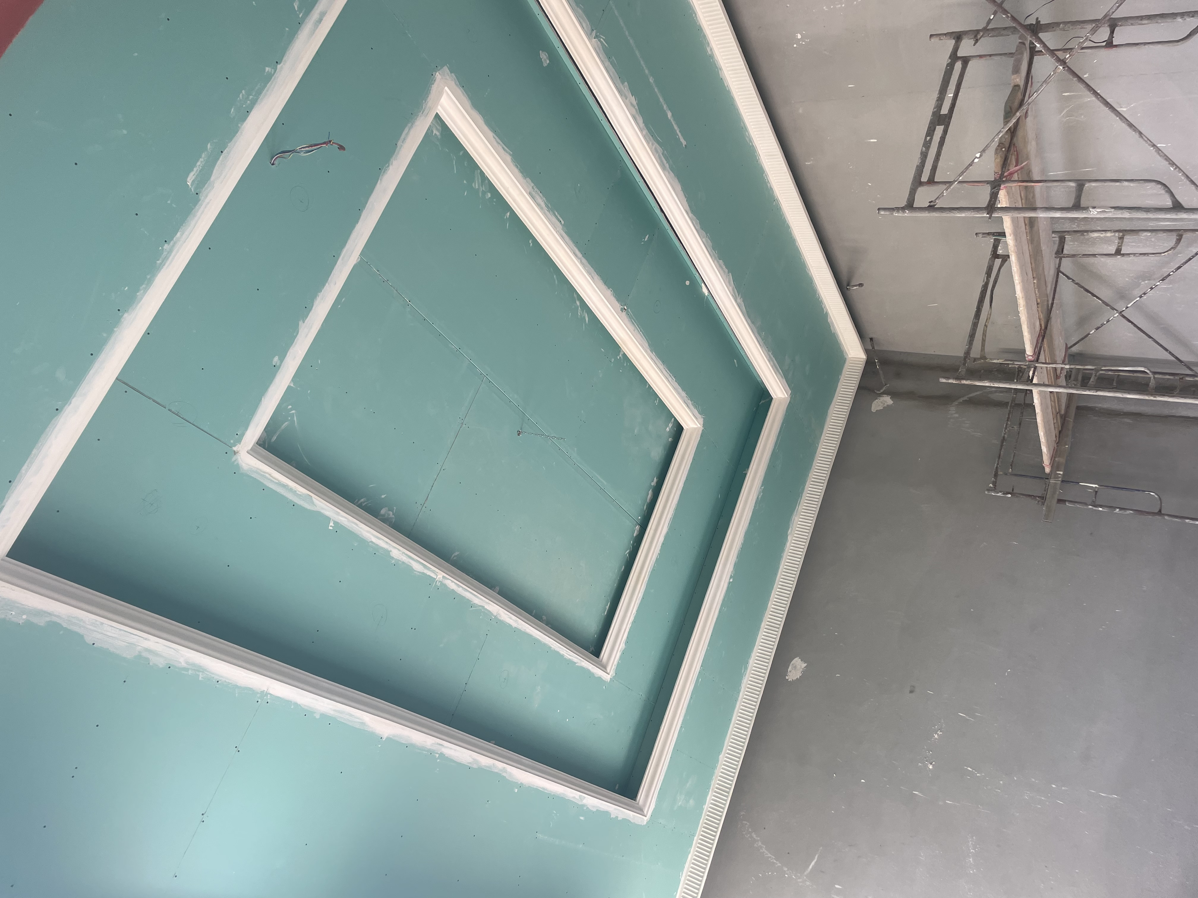 تشطيب جبس بورد المدى اخضر احمر حديد 6 ملم شامل التصميم المجاني فقط 50 ريال في الرياض