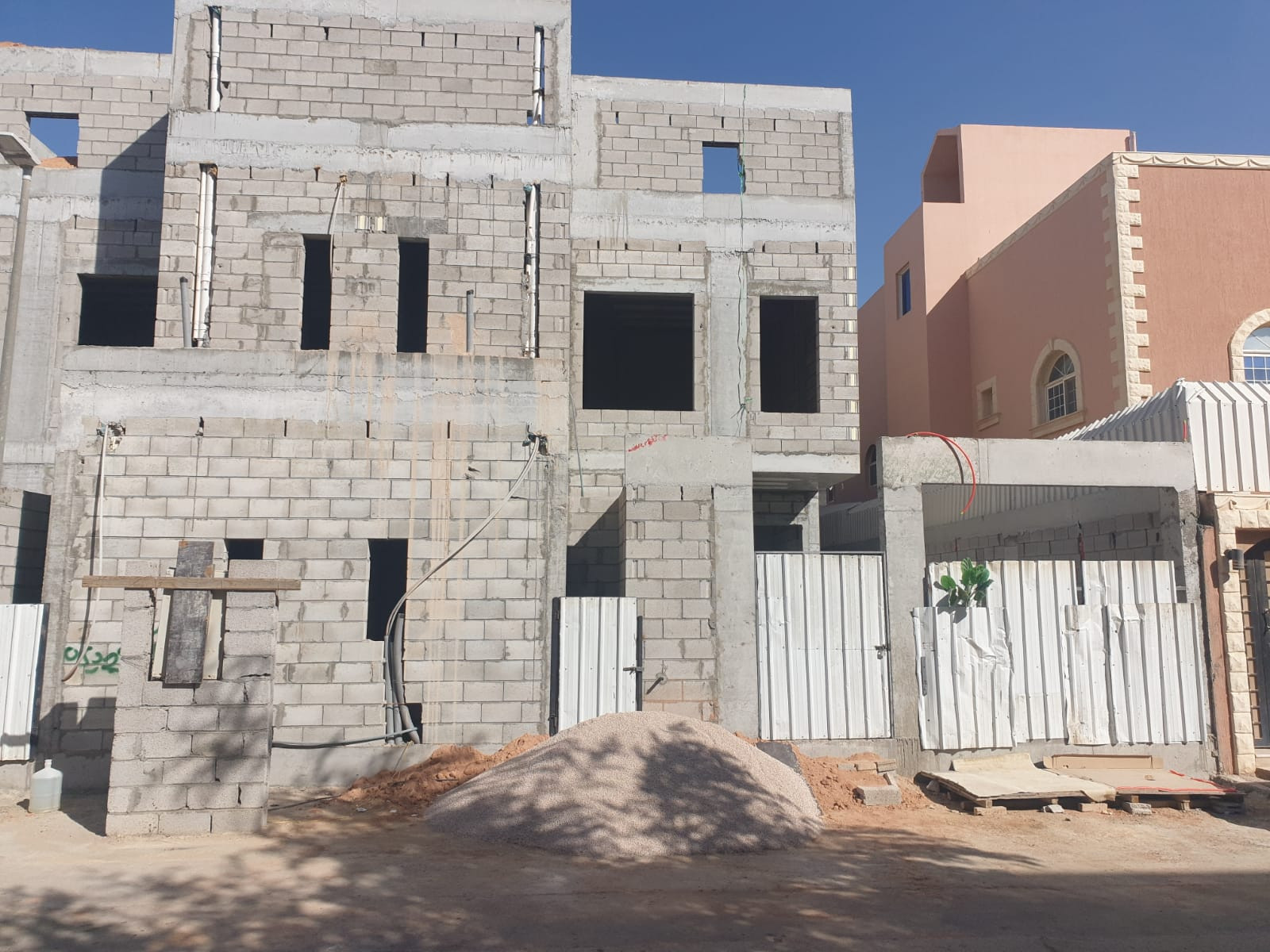 مشرف تشطيب ديكور محترف في الرياض