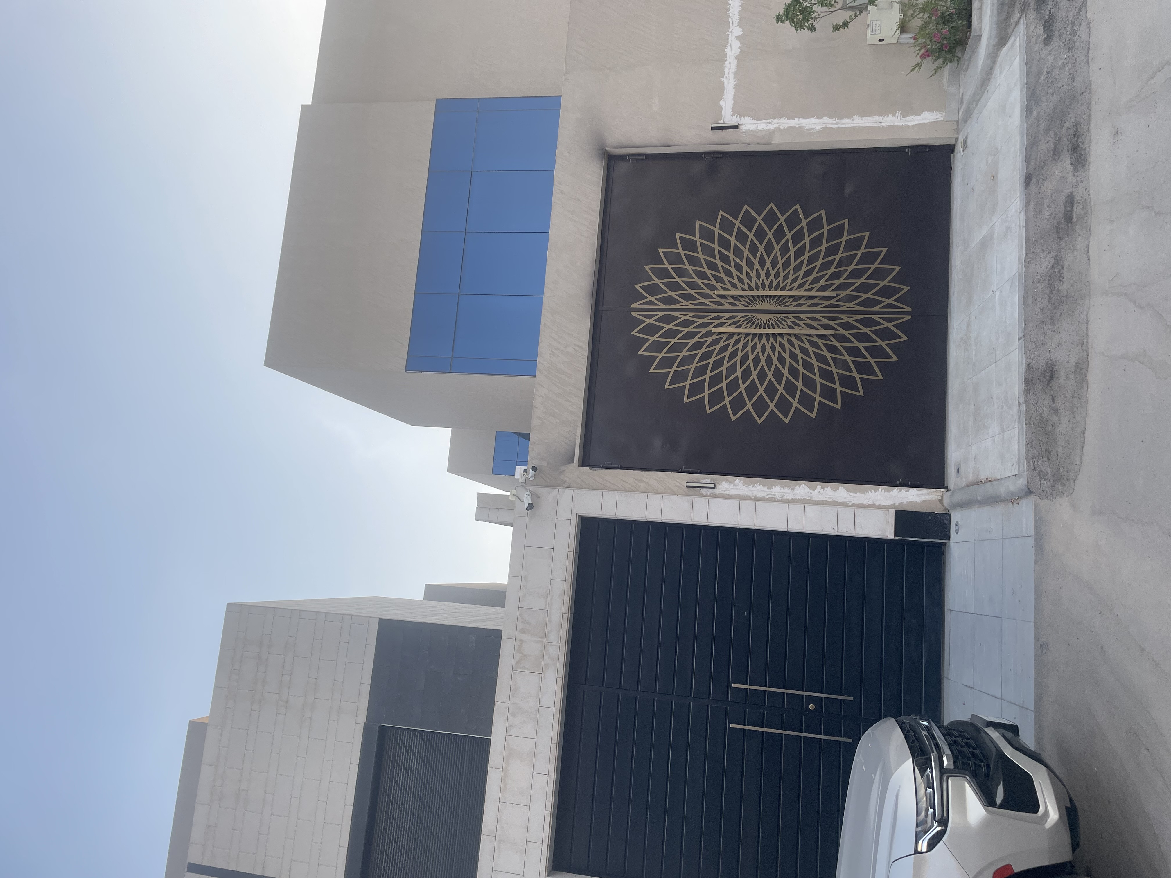 خصومات اليوم الوطني السعودي فقط 995 ريال صمم معنا واجهة و حديقة منزلك