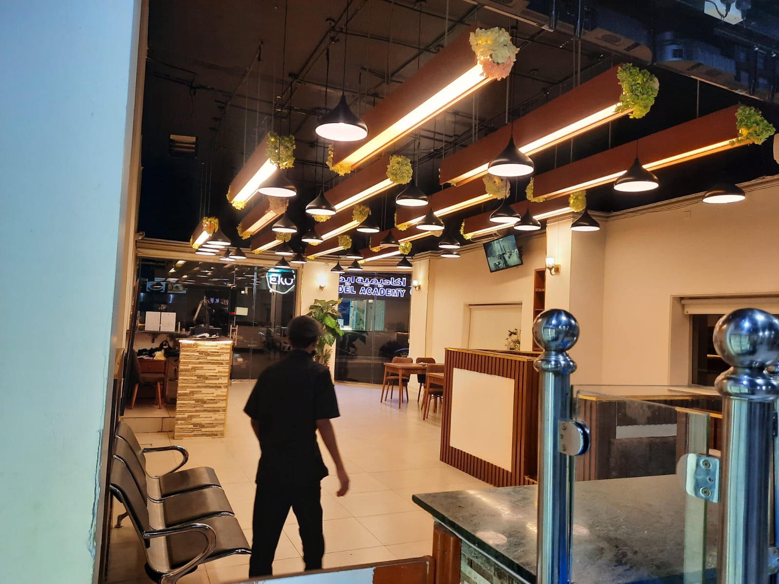 تصميم #وتنفيذ# مطاعم# وكافيهات# ديكورات# مطاعم #