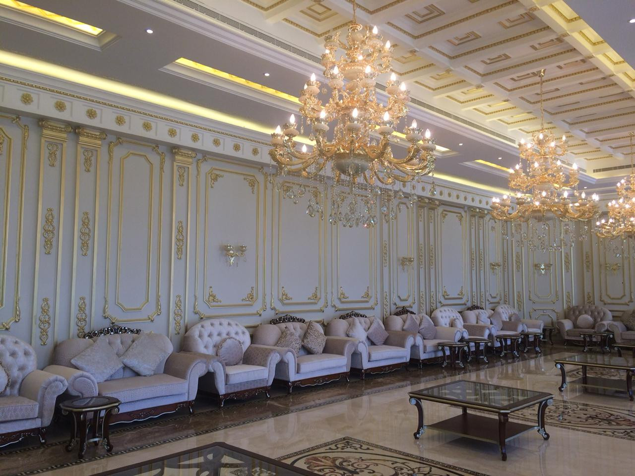 تشطيب مجلس رجال فاخر في الرياض