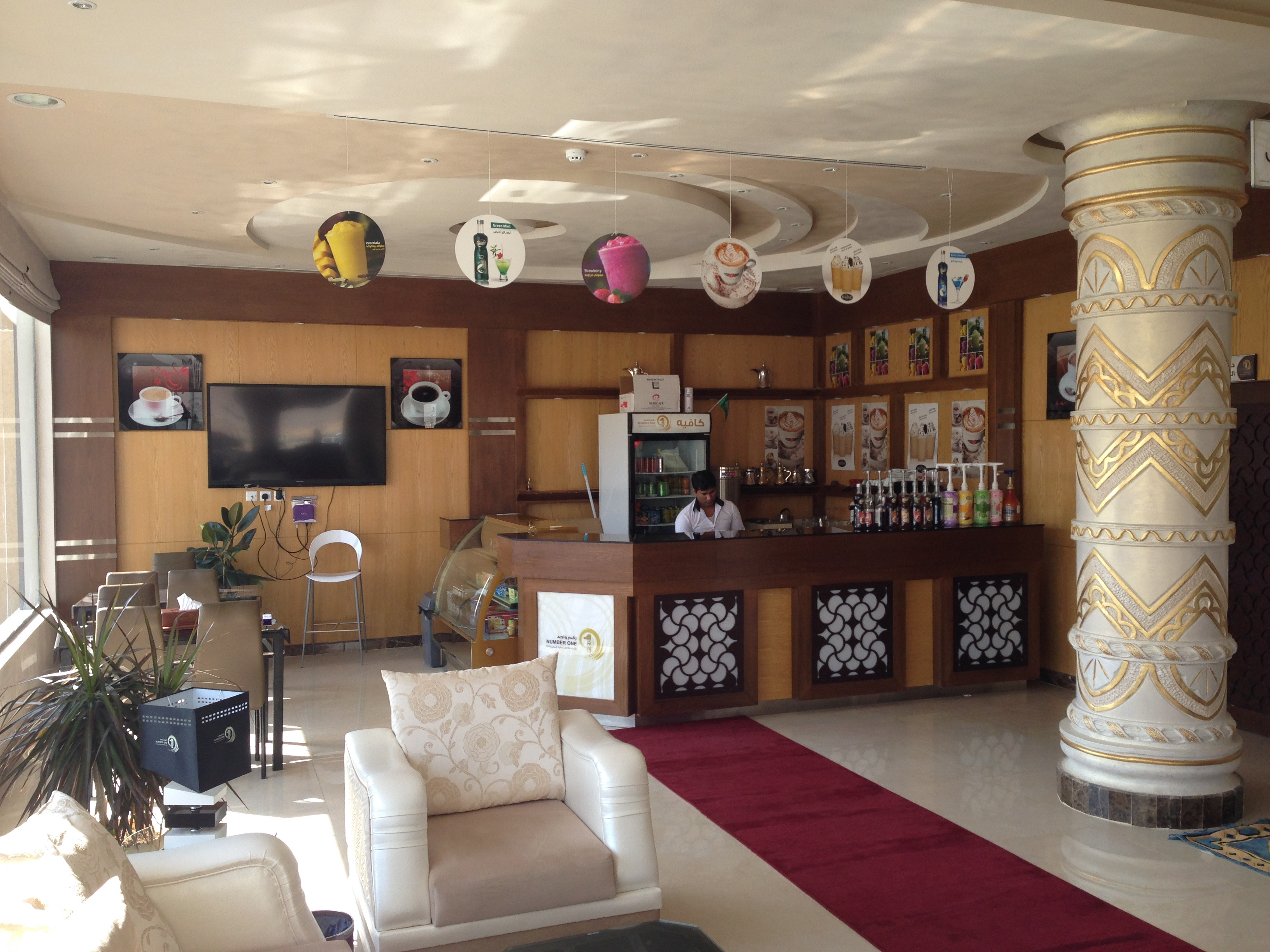 مشرف و متابع تشطيبات خبرة 17 سنة في السعودية