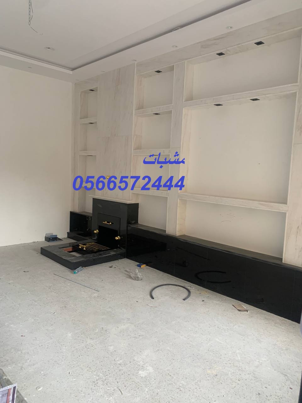 صميم مجالس داخلية وخارجية مع ديكور فاخر يضيف أ مشبات