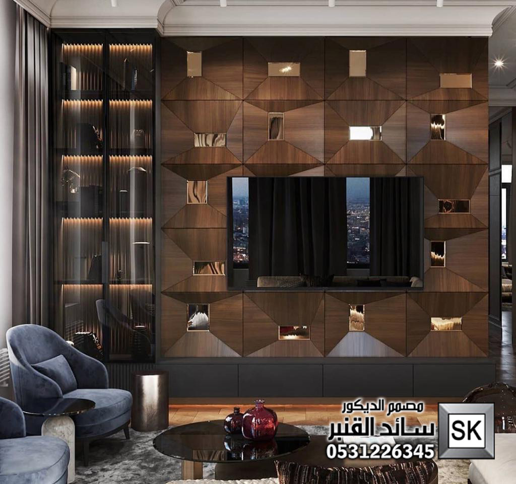 تشطيب جدران مجالس رجال و مجالس نساء و صالات و غرف نوم و غرف طعام فخمة في الرياض