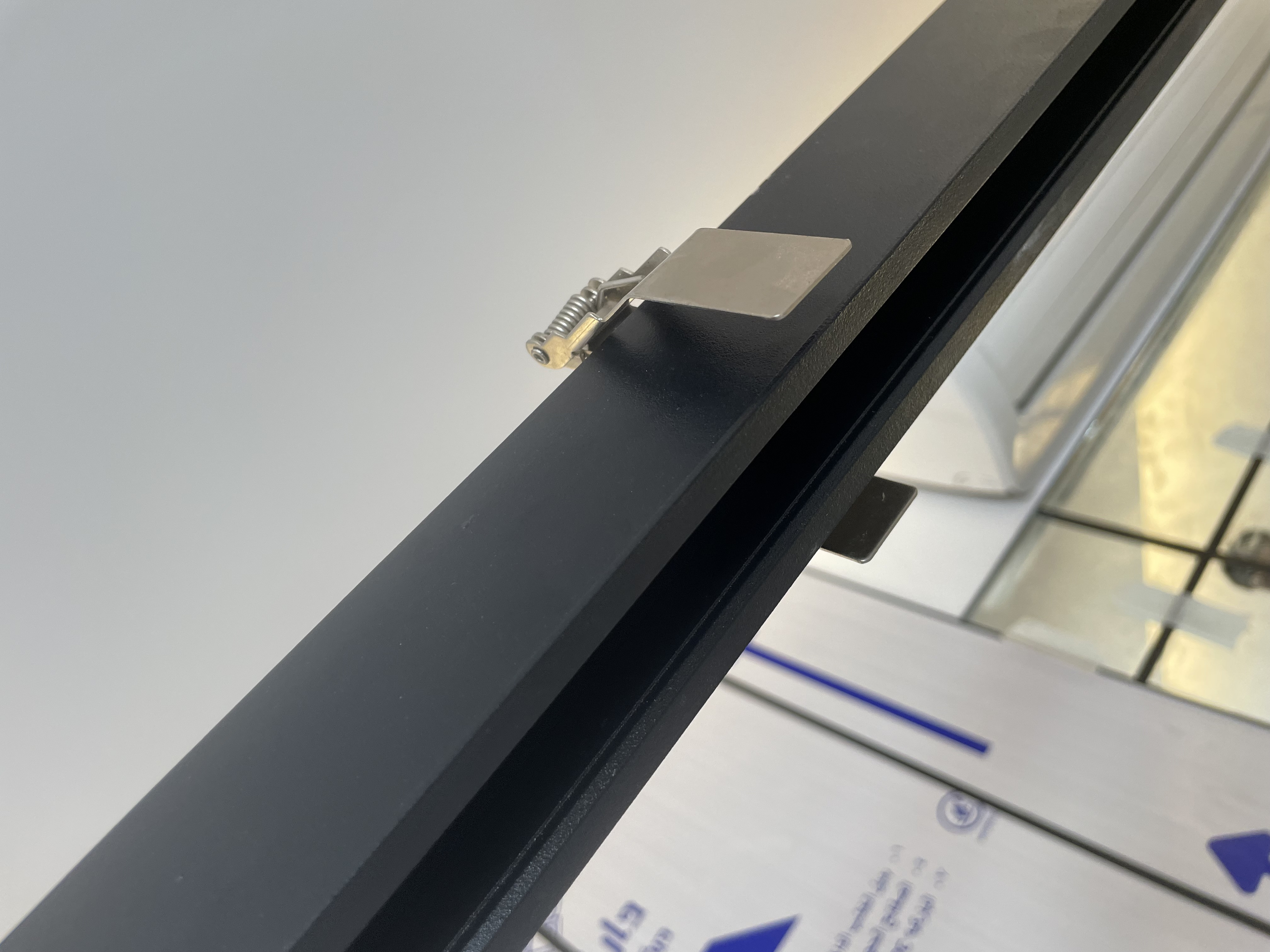 مصمم إنارة منزلية محترف في الرياض