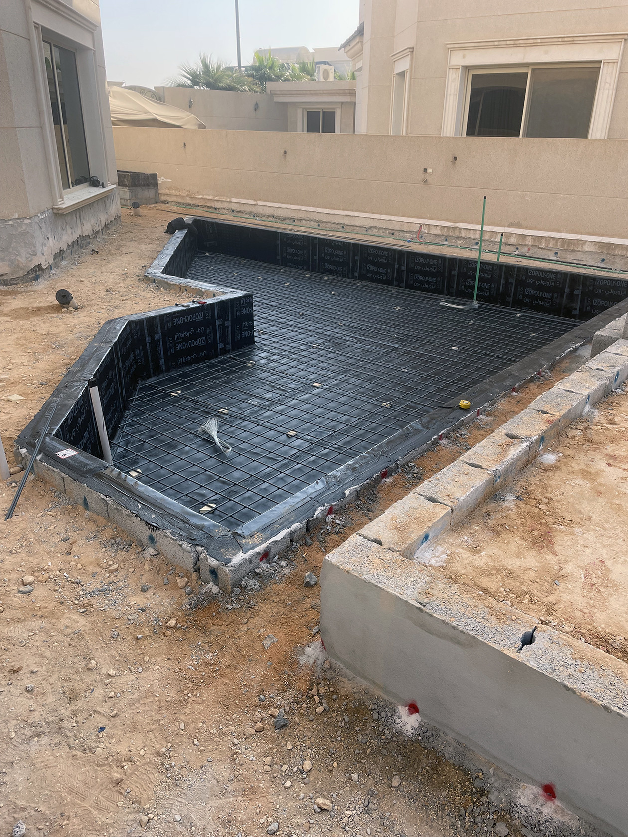 مشرف تشطيبات و مراقبة و إستلام مواقع محترف في الرياض