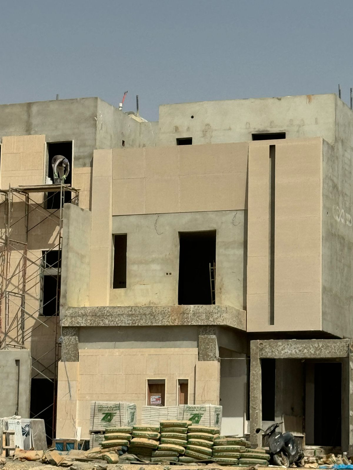 واجهة فلل على النمط السلماني في الرياض