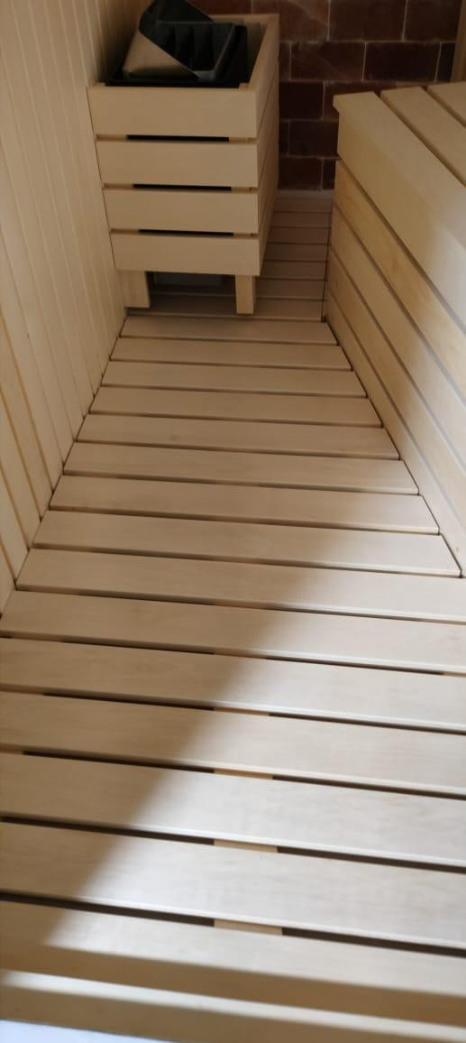 غرف ساونا فاخرة منزلية وفندقية مع كروزا للمسابح بالرياض