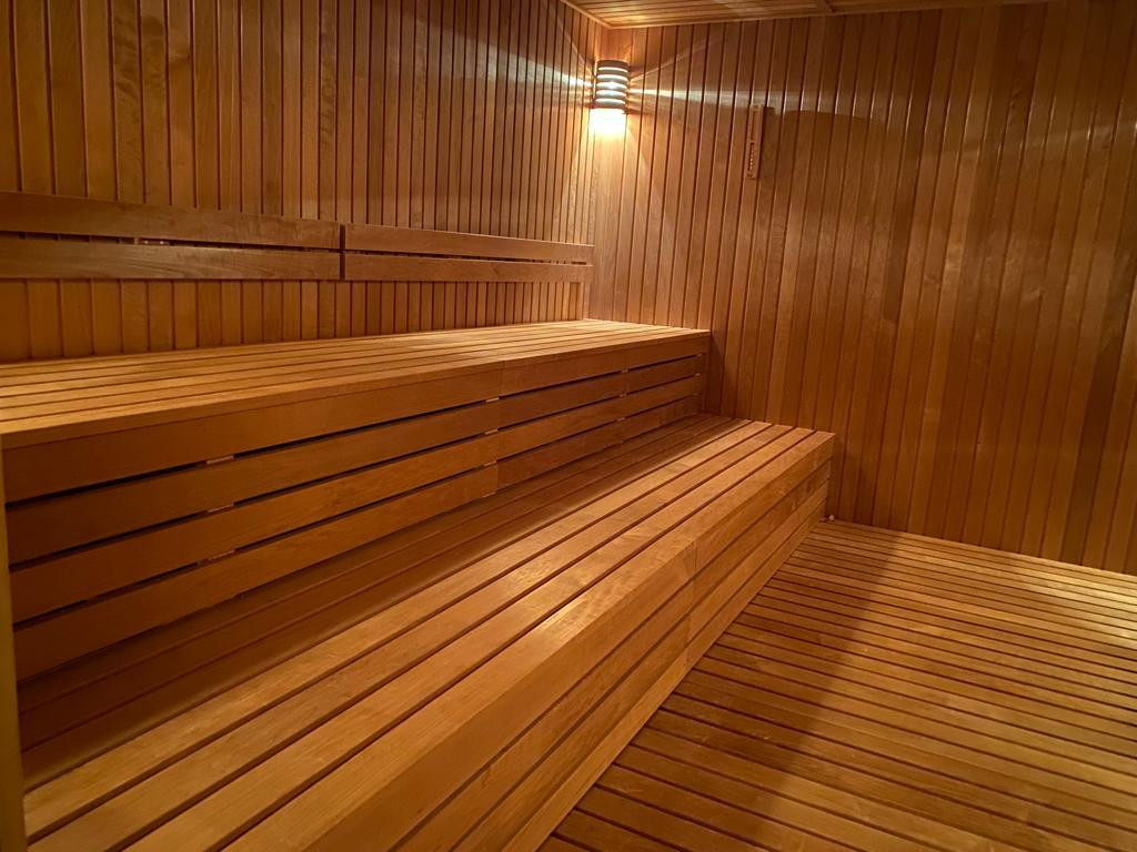 غرف ساونا فاخرة منزلية وفندقية مع كروزا للمسابح بالرياض