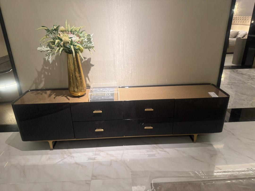 جميع أنواع الأثاث الفندقي المكتبي المنزلي بأعلى جودة واعلي سعر استيراد مباشر من المصنع بالصين