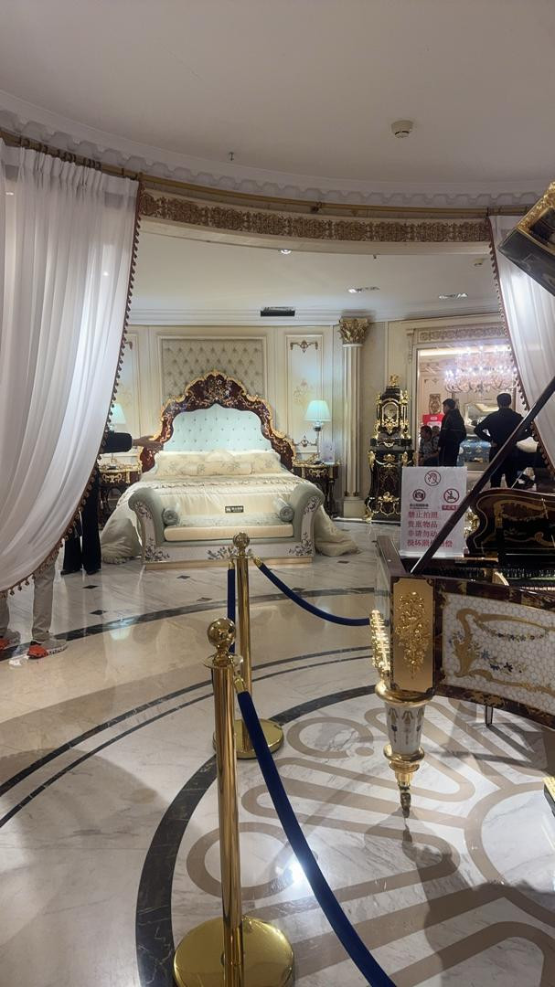 جميع أنواع الأثاث الفندقي المكتبي المنزلي بأعلى جودة واعلي سعر استيراد مباشر من المصنع بالصين