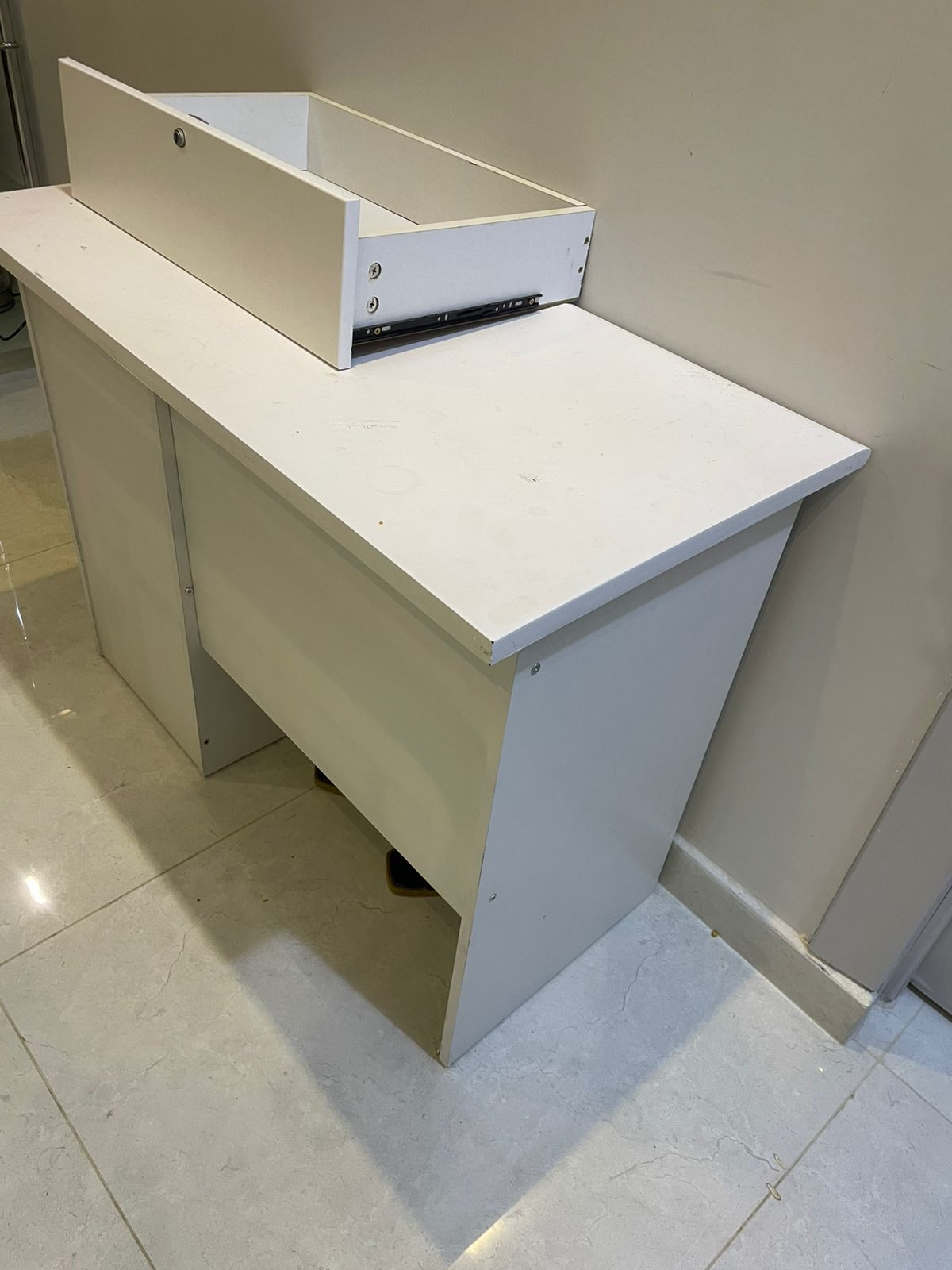 جمعية خيرية تستقبل الأثاث المستعمل 0502763407