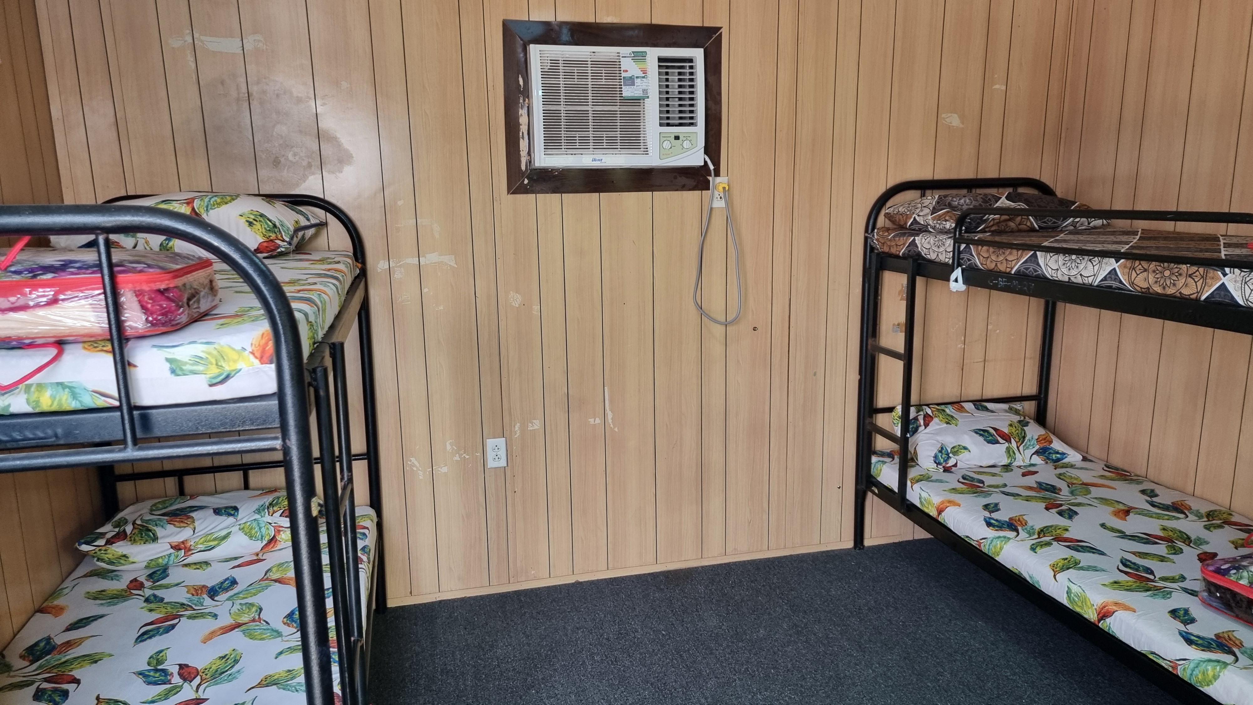 كامب سكن خاص بالعمالة و الموظفين