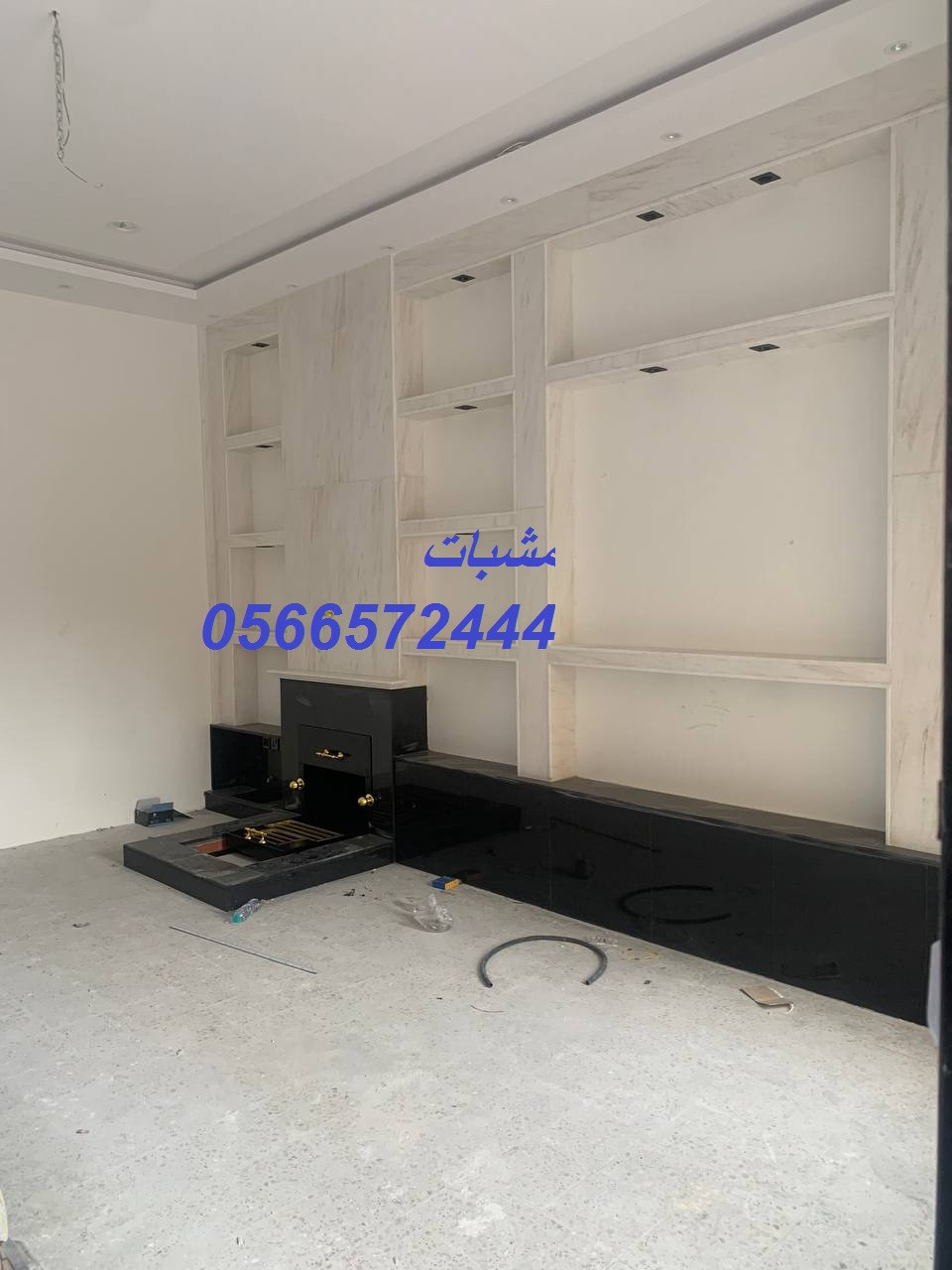 صميم مجالس داخلية وخارجية مع ديكور فاخر يضيف أ مشبات