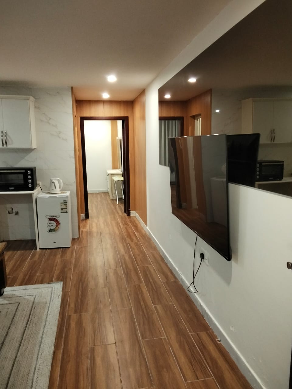 Apartments Available -Ladies Only