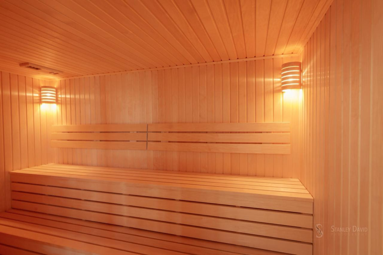 غرف ساونا فاخرة منزلية وفندقية مع كروزا للمسابح بالرياض