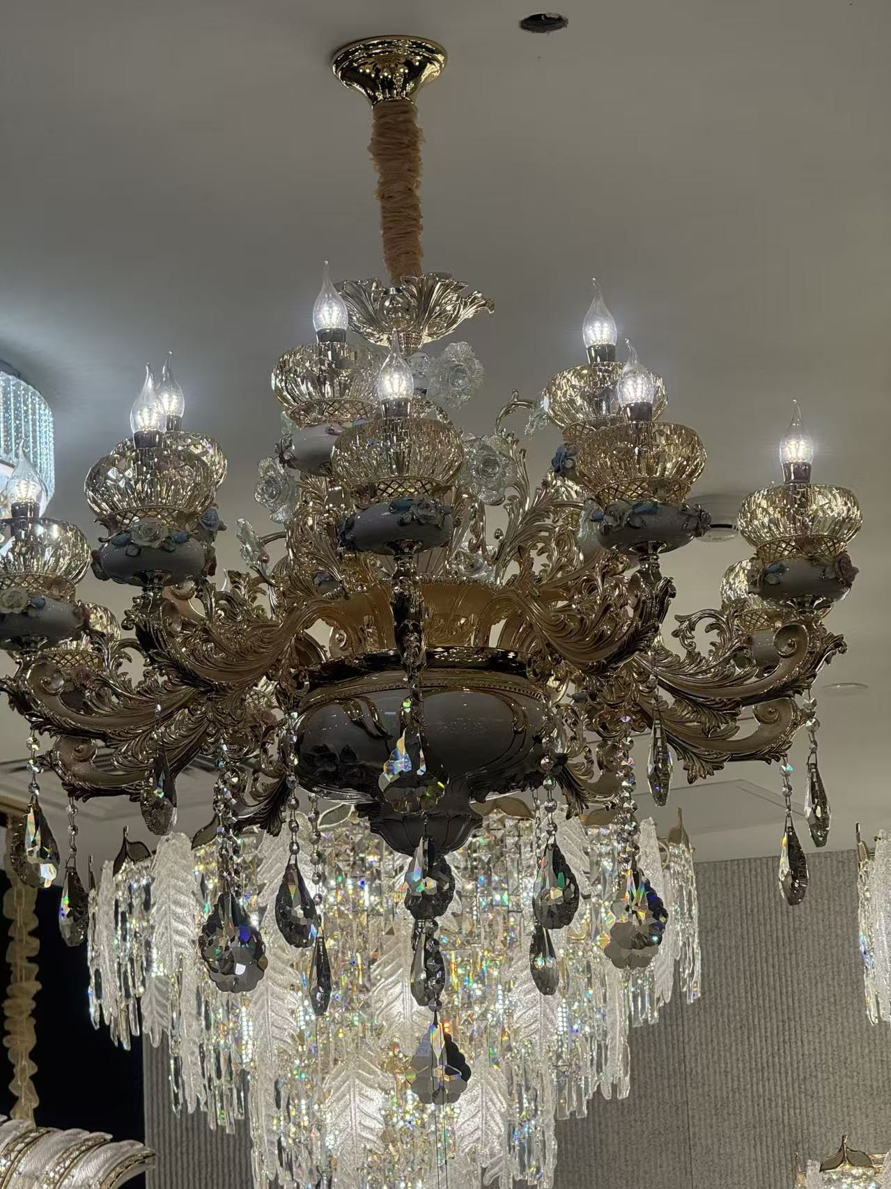 كافة انواع الاضاءة والنجف من الصين الى موقعك مباشرة