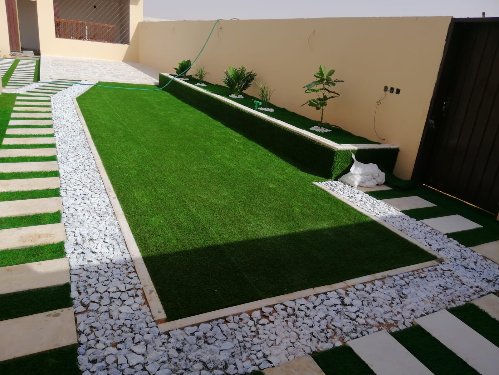 مقاول تنسيق حدائق ومقاولات وملاعب كرة قدم – الرياض