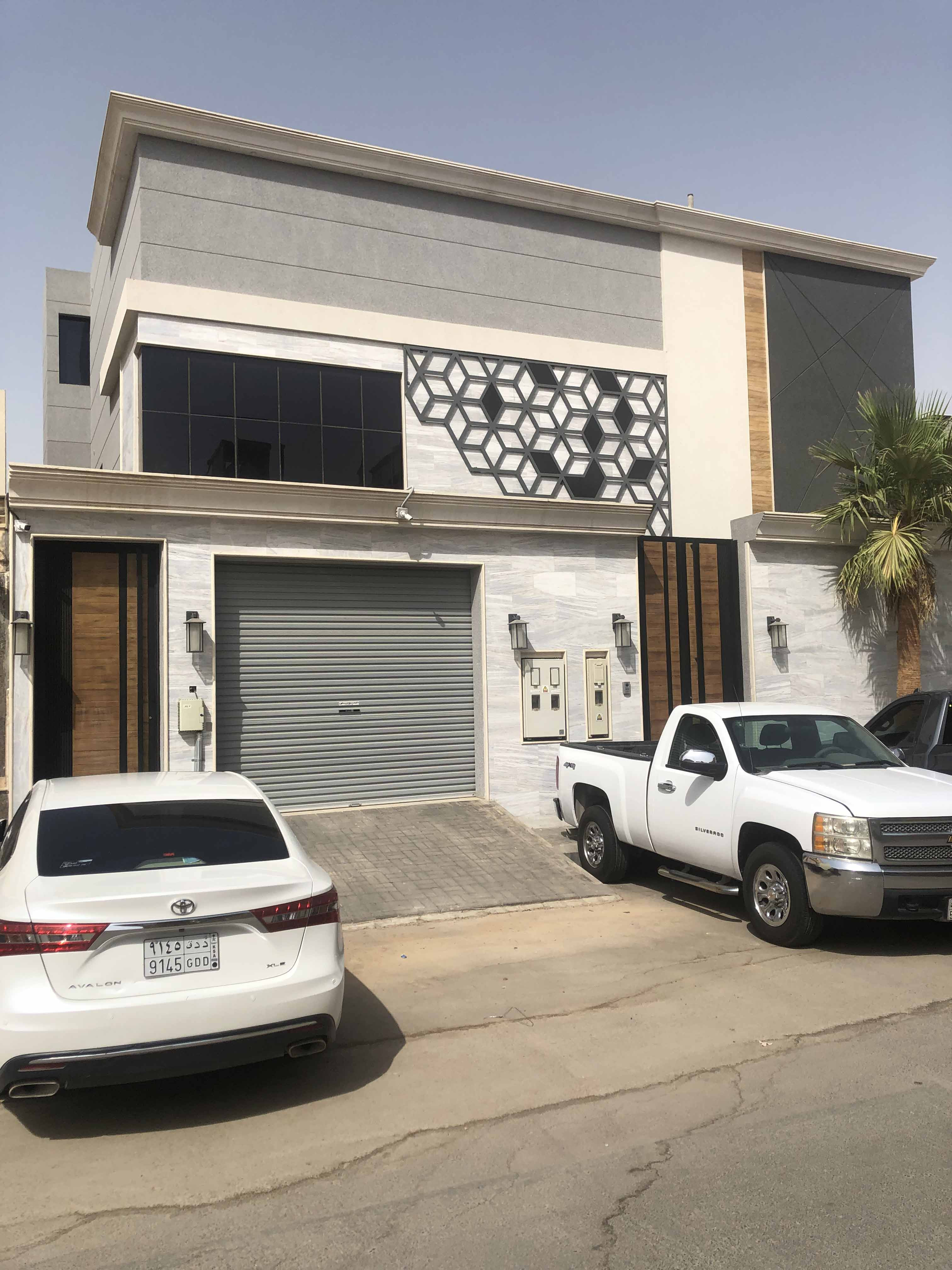 واجهة فيلا فخمة في الرياض من أعمال مصمم الديكور سائد القنبر