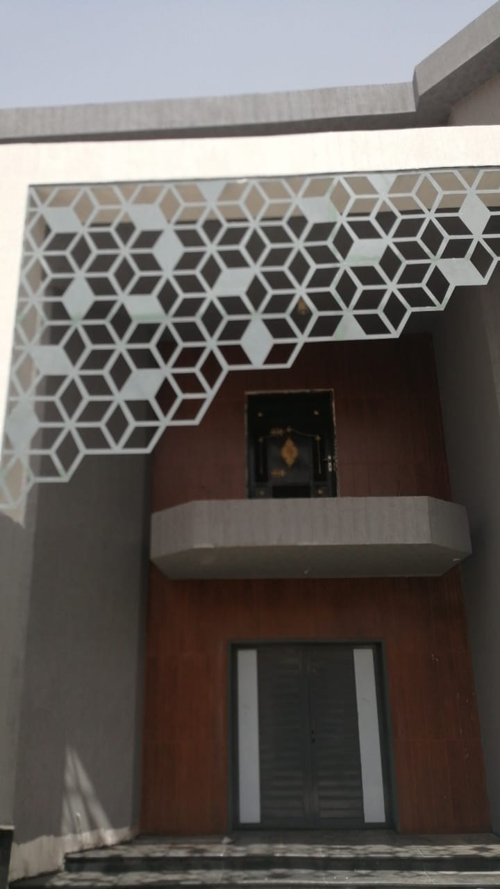 تشطيب و ترميم واجهة و حديقة فيلا فخمة في الرياض 0531226345