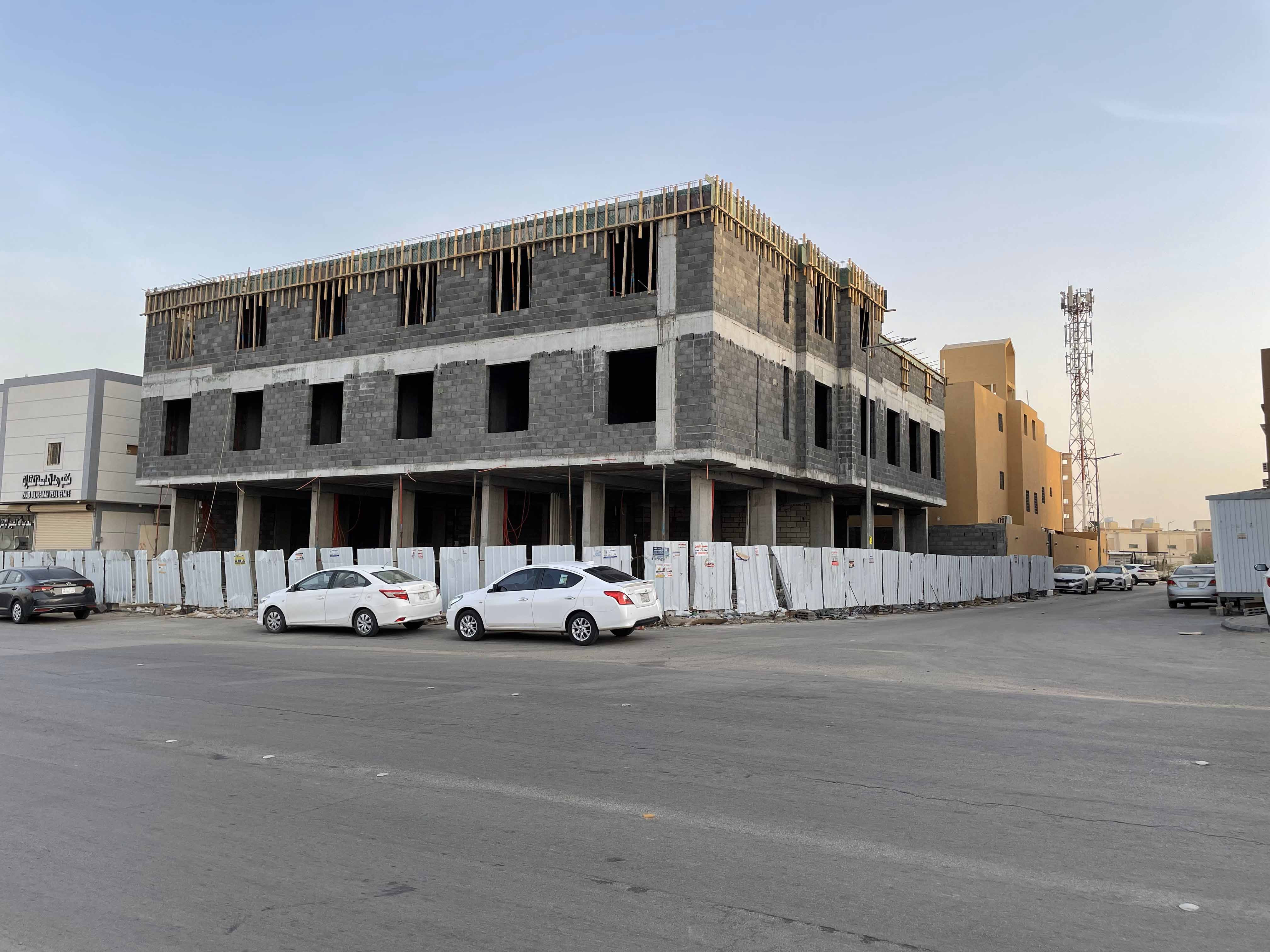 توريد و تركيب واجهة حجر وجه الجبل . بروفايل ترفنتينو في الرياض شامل تصميم و إشراف  مجاني0531226345