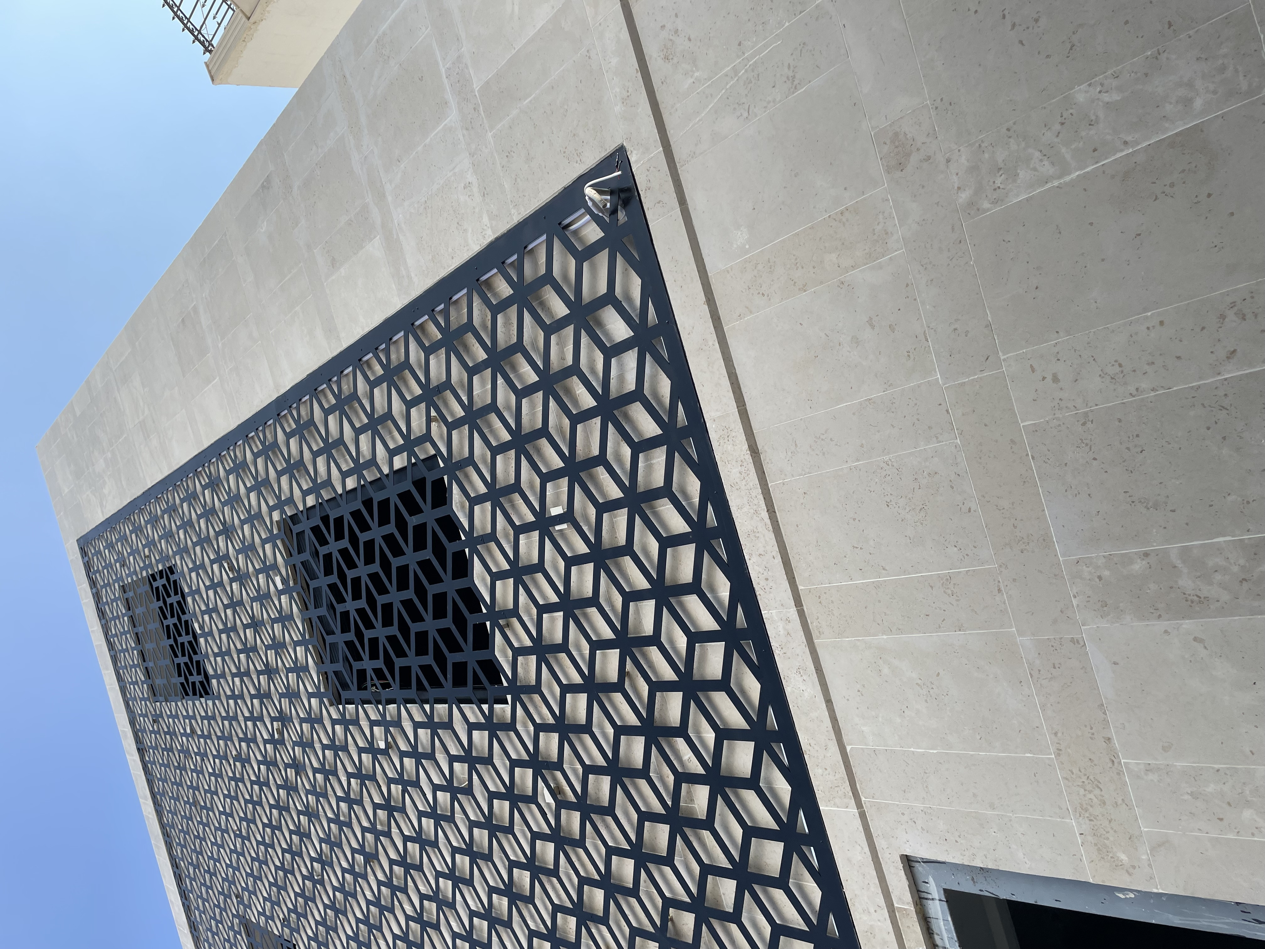 تشطيب واجهة حجر نساح و حجر ضرما و حجر دوسري و رخام ترفنتينو و حجر وجه الجبل في الرياض0531226345