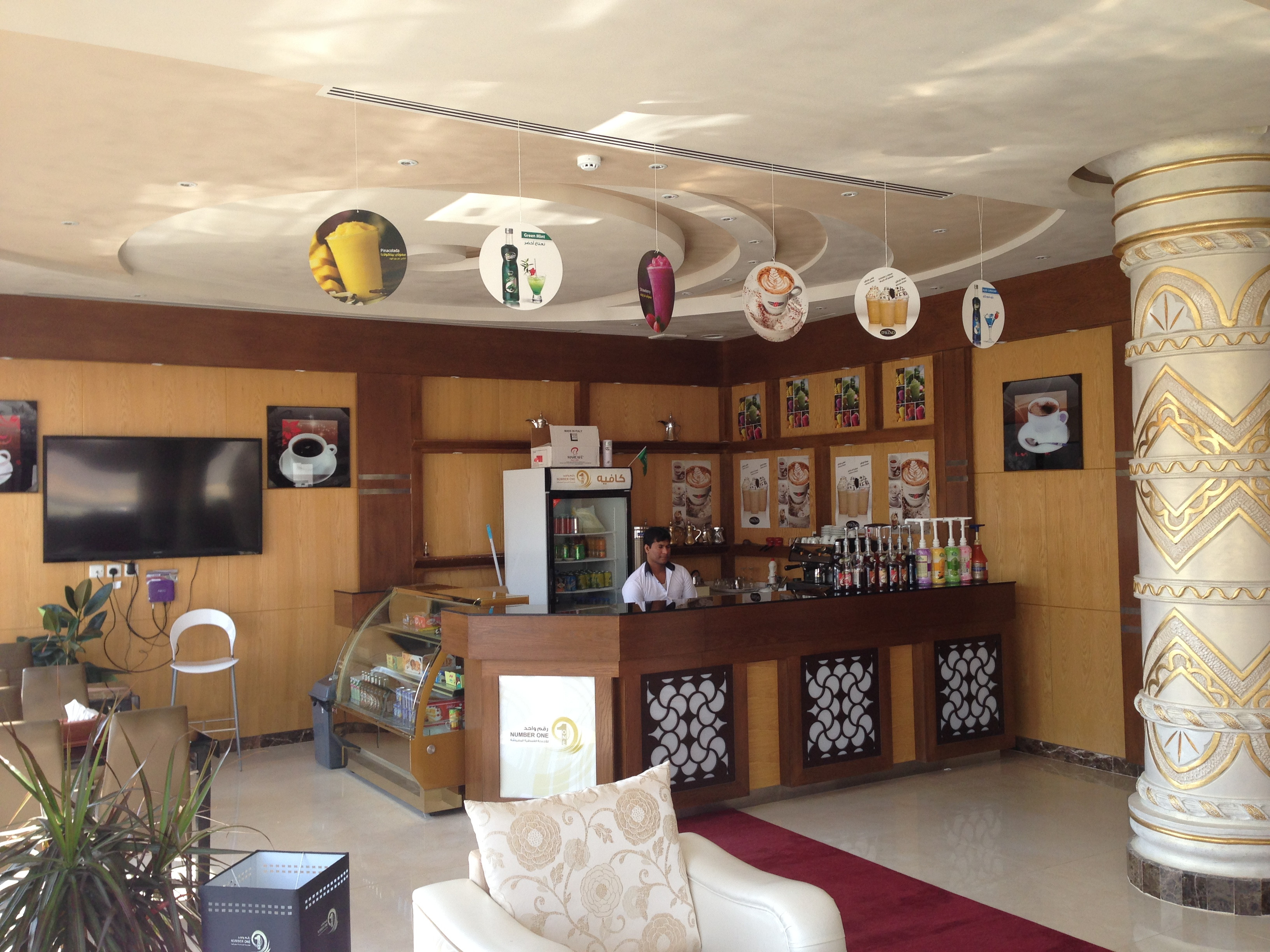 تصميم و تشطيب لوبي إستقبال فندقي في الرياض 0531226345