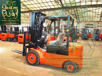 🏗️ فوركلفت 2 طن للإيجار | رافعة شوكية 2 طن | Forklift 2 Ton | تأجير رافعة شوكية | معدات مناولة ورفع