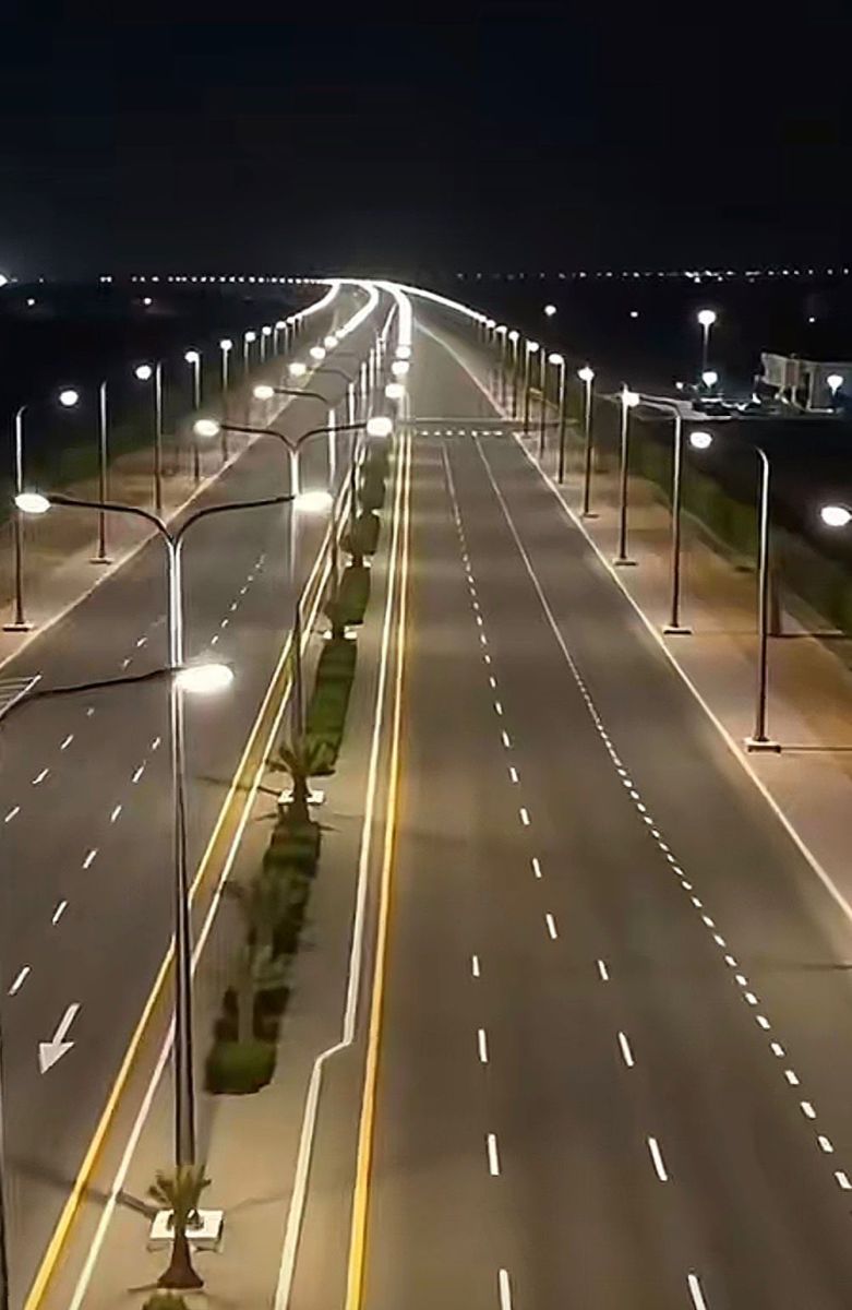 اعمدة انارة الشوارع اعمدة ديكورية مجسمات خرسانات
