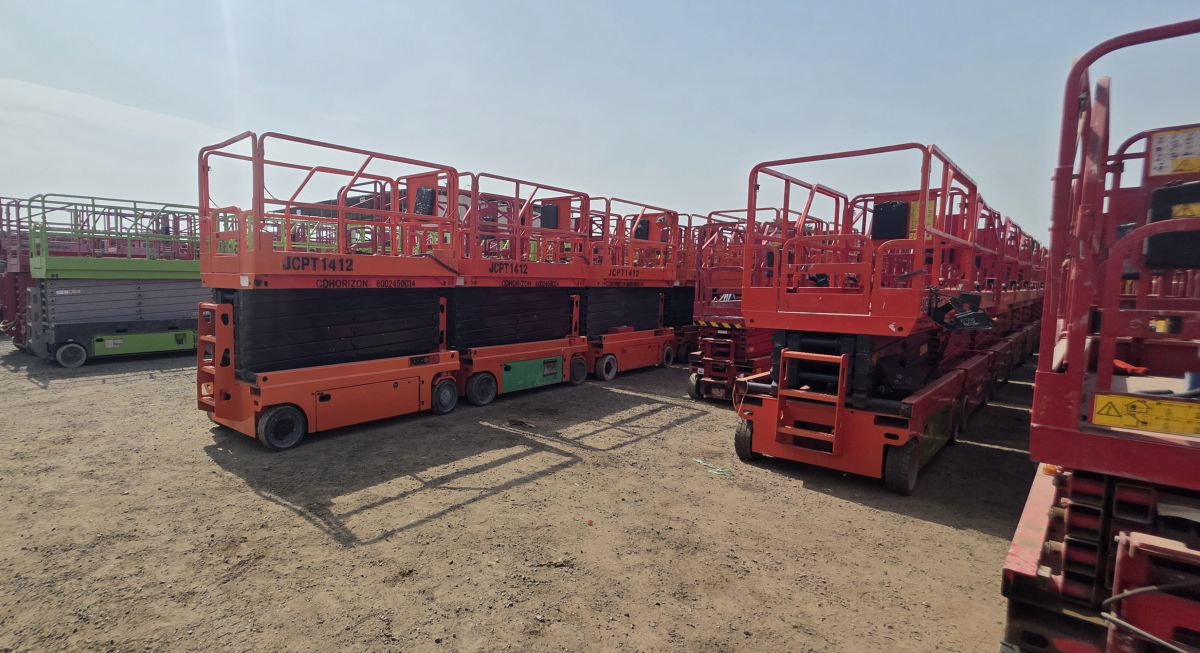 Scissor lift for rent in Jeddah, 12 meters